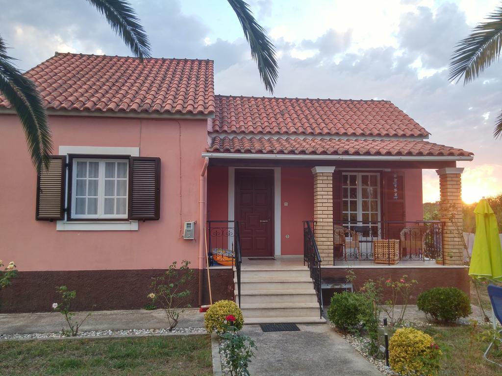 Beautiful Nearby Beach House With Garden, Private Pool And Large Yard ซีดารี ห้อง รูปภาพ