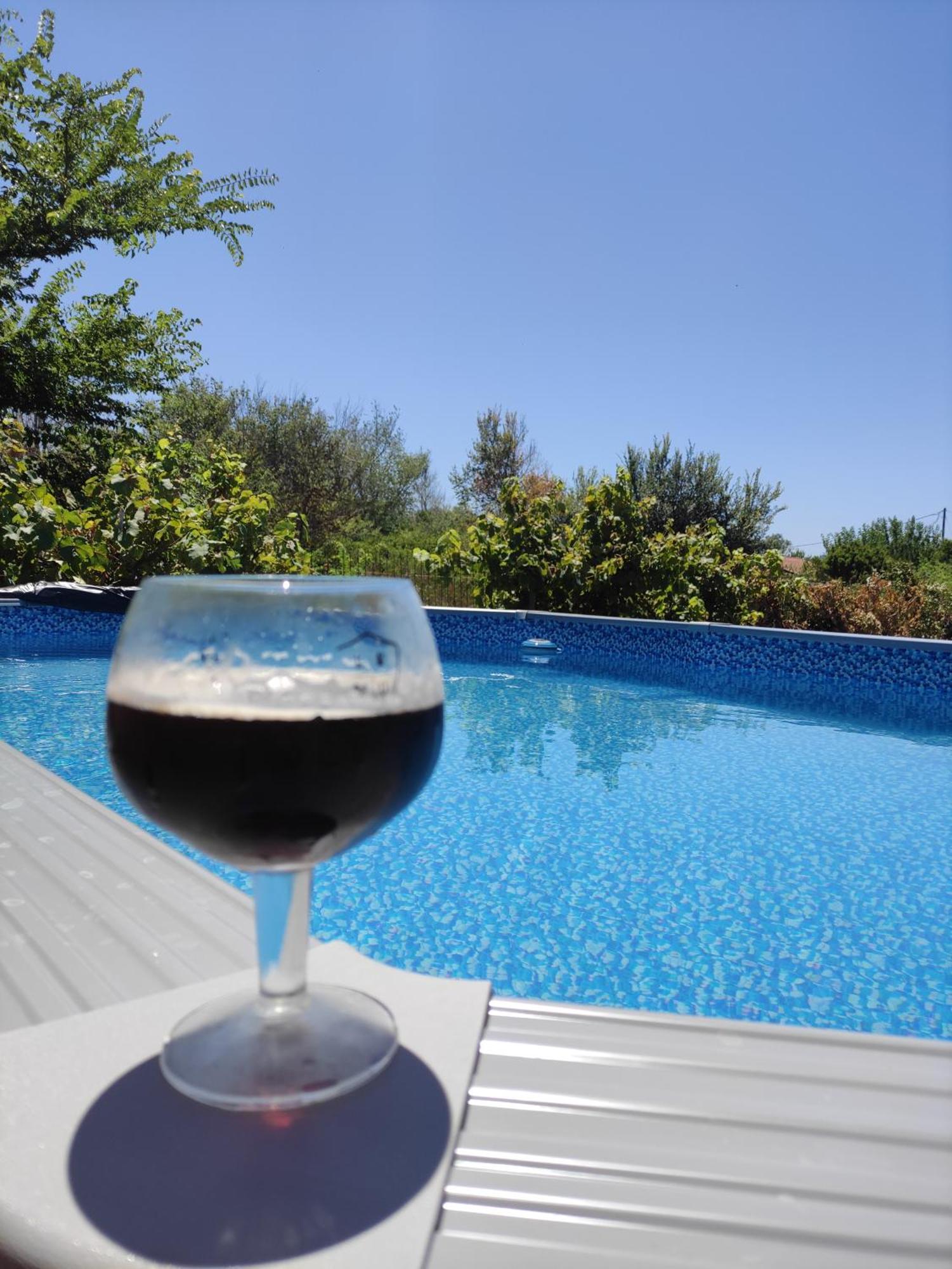 Beautiful Nearby Beach House With Garden, Private Pool And Large Yard ซีดารี ภายนอก รูปภาพ