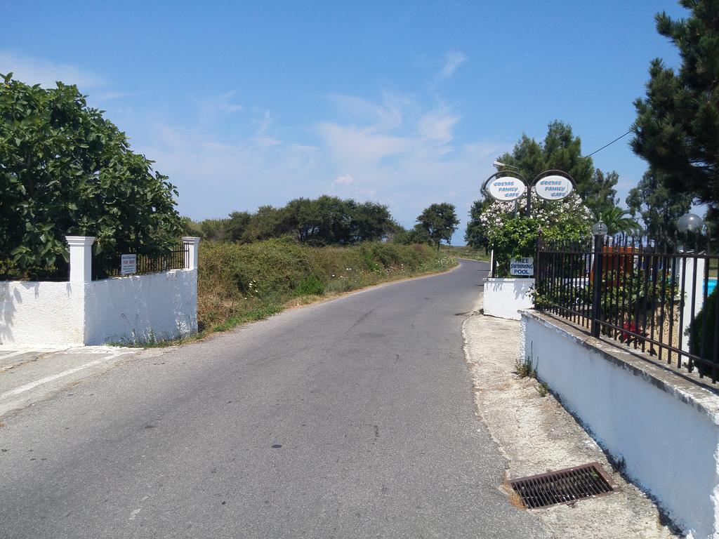 Beautiful Nearby Beach House With Garden, Private Pool And Large Yard ซีดารี ภายนอก รูปภาพ